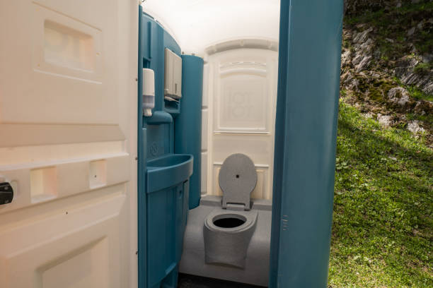 Best Porta potty rental near me  in Americus, GA